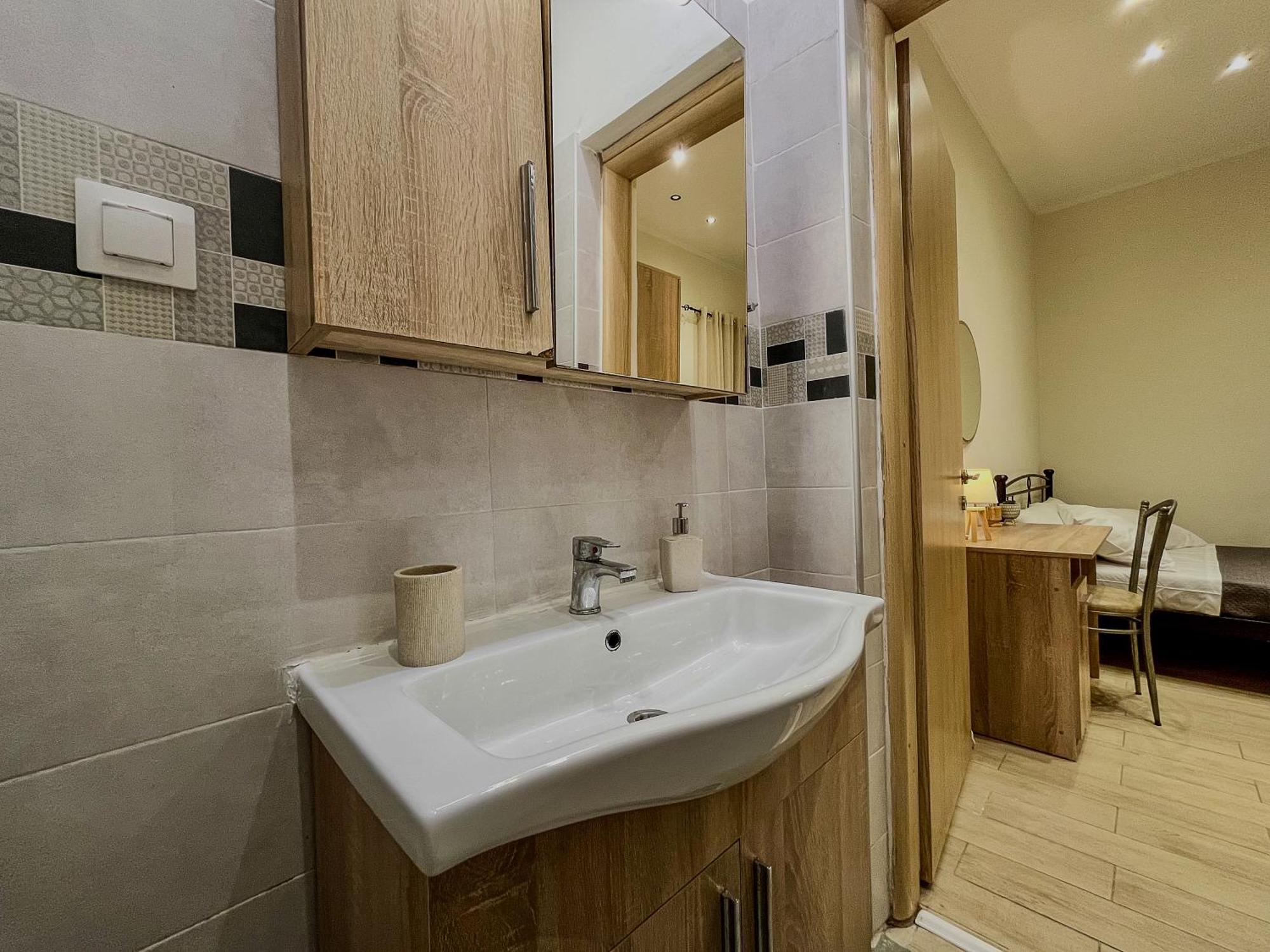 Private Modern Cozy House At The Center Apartment Mytilene Bagian luar foto