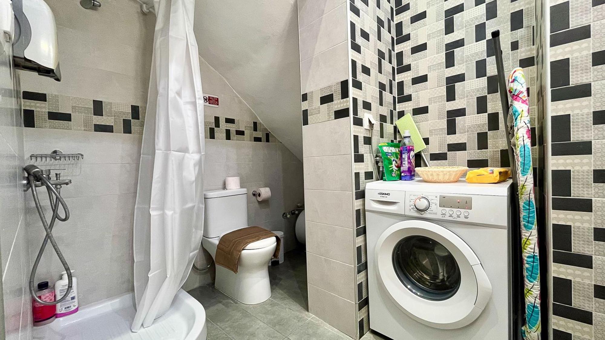 Private Modern Cozy House At The Center Apartment Mytilene Bagian luar foto