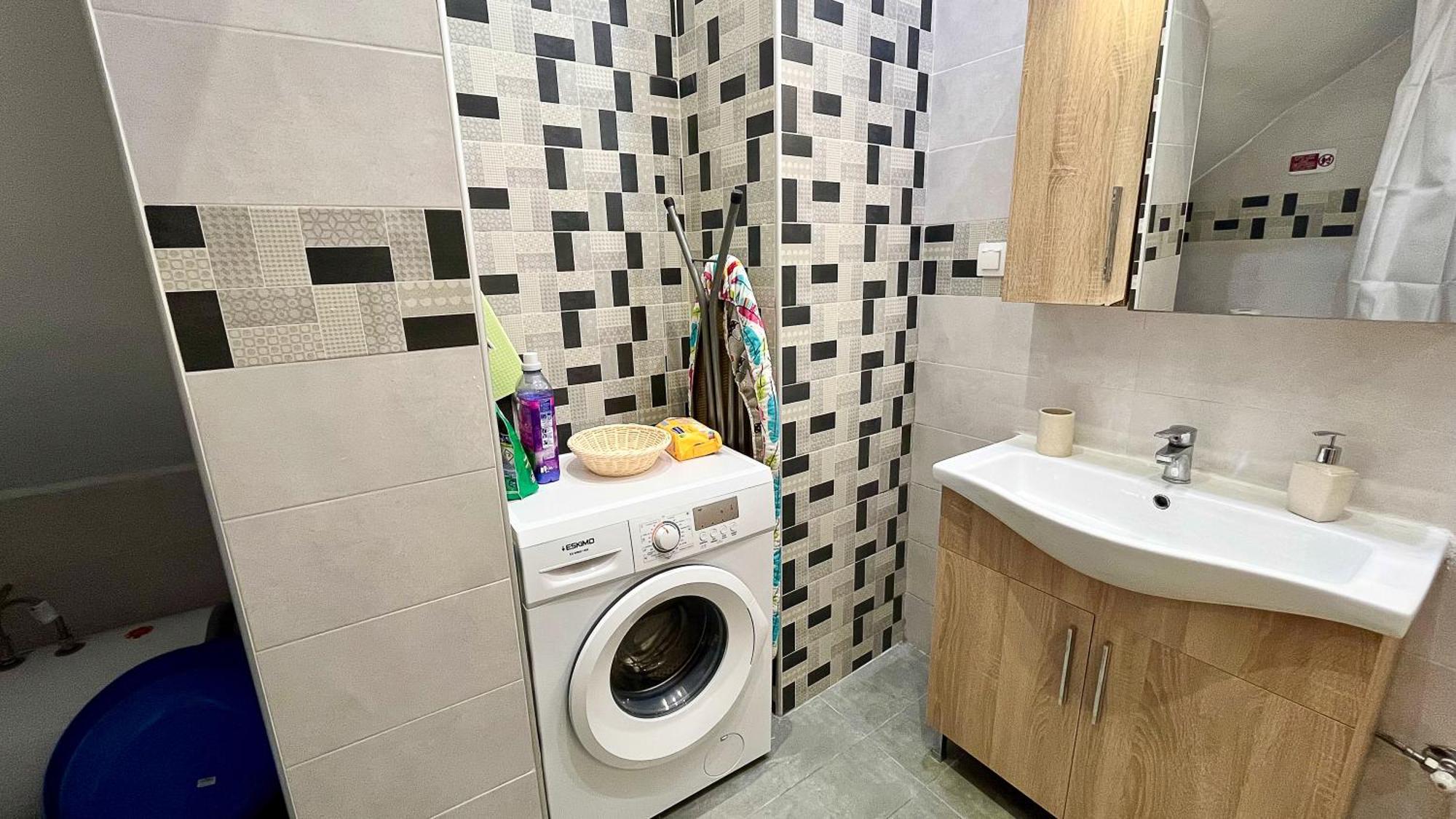 Private Modern Cozy House At The Center Apartment Mytilene Bagian luar foto
