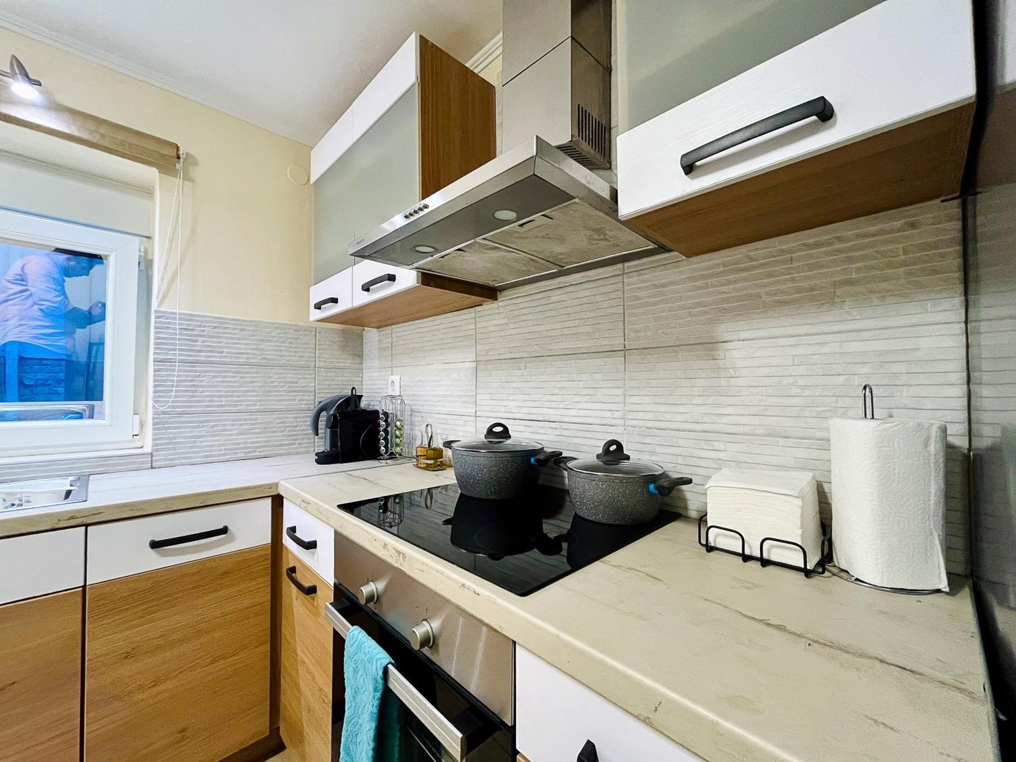 Private Modern Cozy House At The Center Apartment Mytilene Bagian luar foto